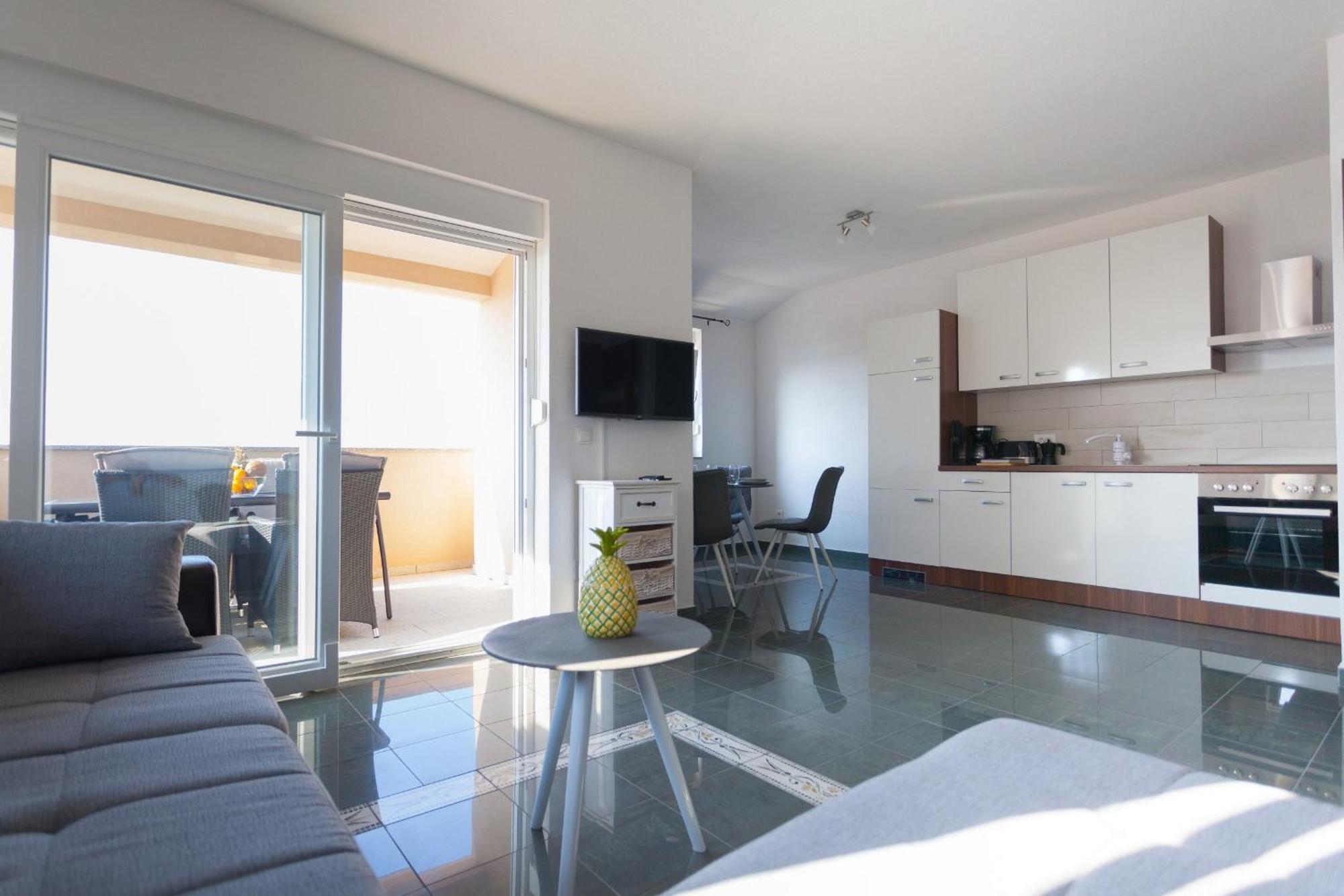 Luxury Villa Allen With Pool Klimno Rom bilde