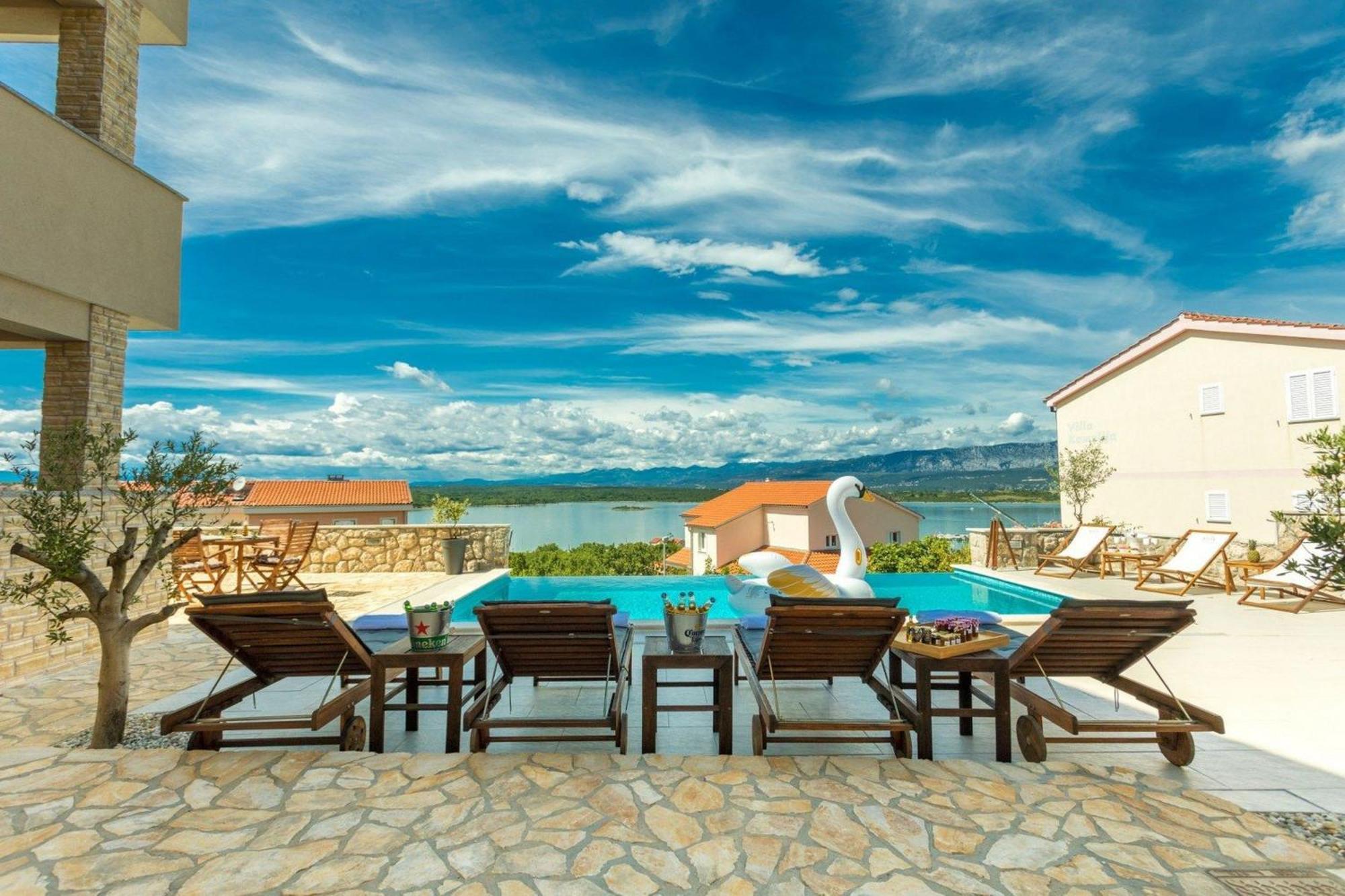 Luxury Villa Allen With Pool Klimno Rom bilde